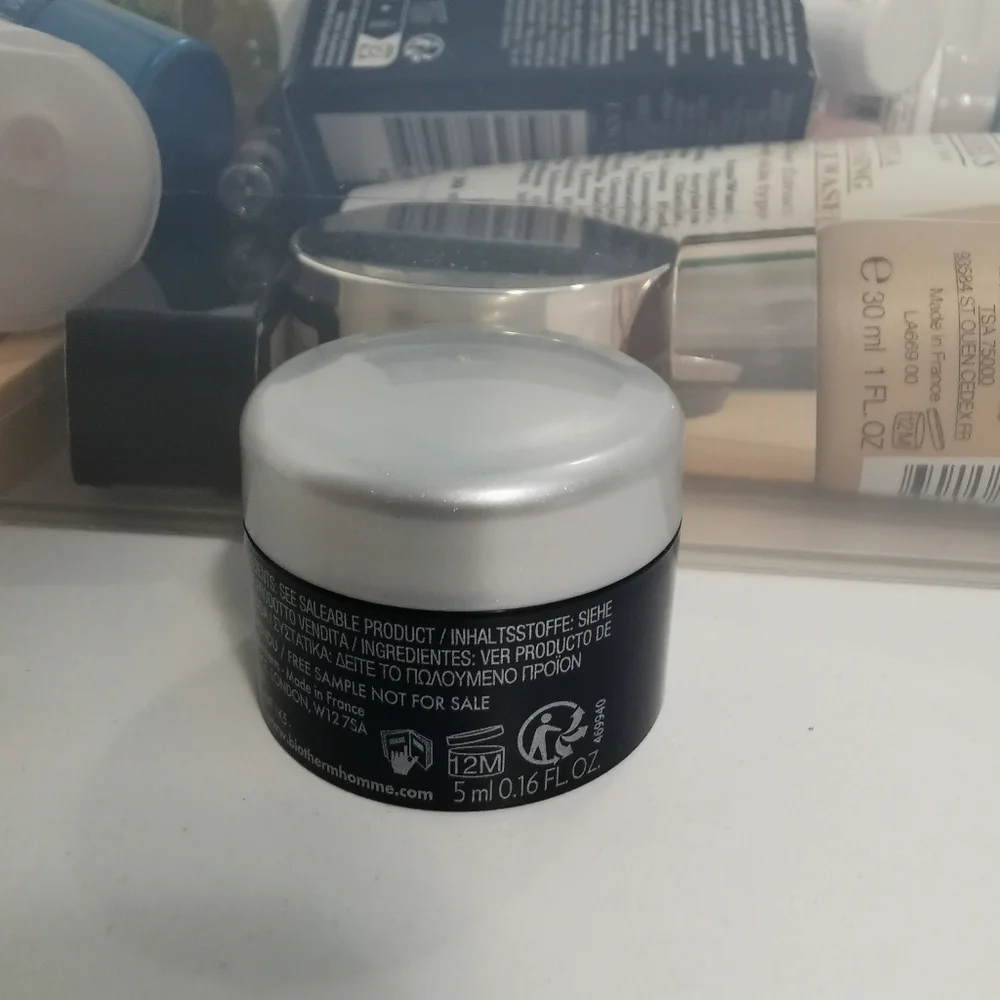 Biotherm Homme Force Supreme Face Cream - Picture 3 of 4